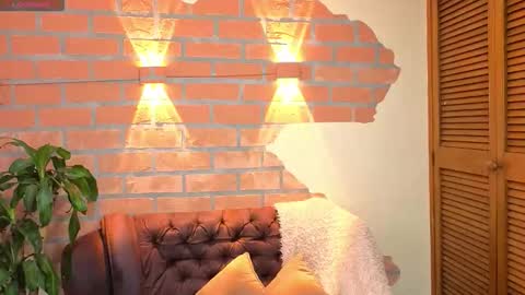 Snapshot of dylanstonne1 chatting on October 3, 2025, 12:07 am D Y L A N online show from October 3, 2025, 12:07 am