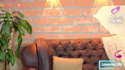 Snapshot of dylanstonne1 chatting on October 18, 2025, 12:57 am D Y L A N online show from October 18, 2025, 12:57 am