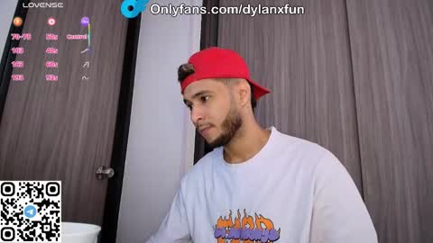 Snapshot of dylanxfun chatting on October 18, 2025, 1:34 pm dylanxfun online show from October 18, 2025, 1:34 pm