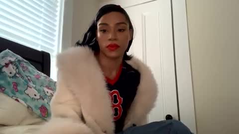 Snapshot of dynasty313 chatting on March 9, 2025, 9:36 pm Dynasty online show from March 9, 2025, 9:36 pm