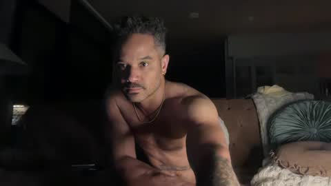 Snapshot of e13ven11 chatting on March 11, 2025, 7:04 am Formally known as Virus of Life online show from March 11, 2025, 7:04 am