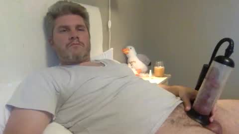 Snapshot of eagleraptor35 chatting on September 24, 2025, 11:08 pm ER35 online show from September 24, 2025, 11:08 pm