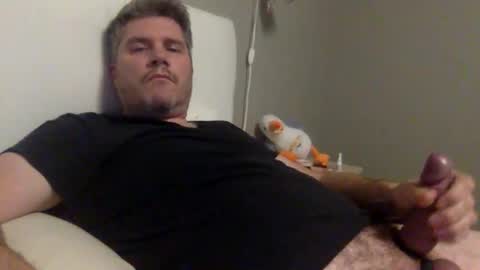 Snapshot of eagleraptor35 chatting on October 22, 2025, 11:04 pm ER35 online show from October 22, 2025, 11:04 pm