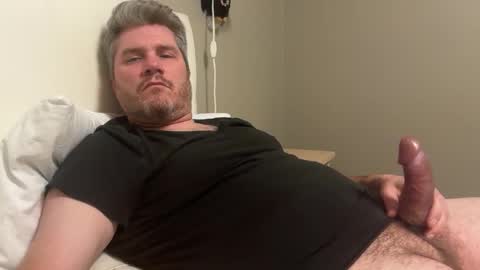 Snapshot of eagleraptor35 chatting on March 5, 2026, 12:39 am ER35 online show from March 5, 2026, 12:39 am