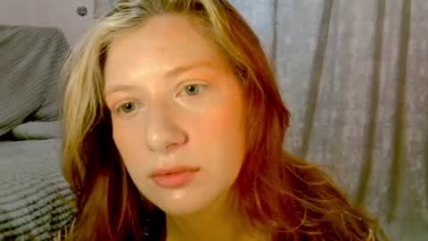 Lily online show from July 8, 2026, 7:02 am