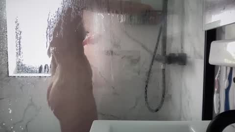 Snapshot of eatmypie69 chatting on March 12, 2025, 10:26 am Nadia Ferreira  online show from March 12, 2025, 10:26 am