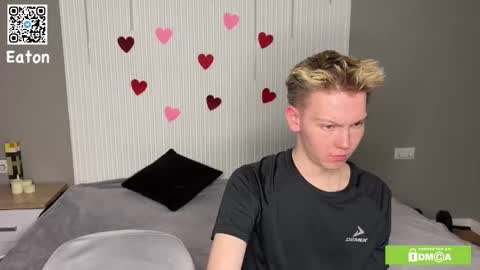 Snapshot of eaton_ chatting on February 15, 2026, 7:10 pm eaton_ online show from February 15, 2026, 7:10 pm