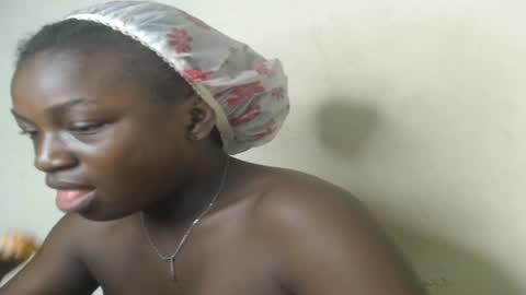 Snapshot of eatuupx chatting on February 3, 2025, 1:40 pm eatuupx online show from February 3, 2025, 1:40 pm