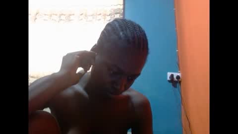 Snapshot of eatuupx chatting on September 30, 2025, 10:20 am eatuupx online show from September 30, 2025, 10:20 am