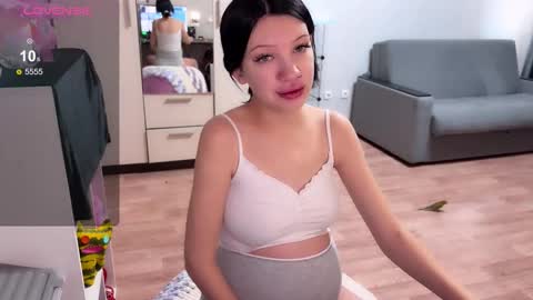 Michael online show from November 25, 2025, 7:08 am