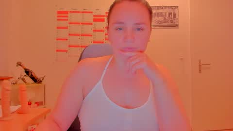 Snapshot of ebikon24 chatting on May 26, 2026, 6:59 pm ebikon24 online show from May 26, 2026, 6:59 pm