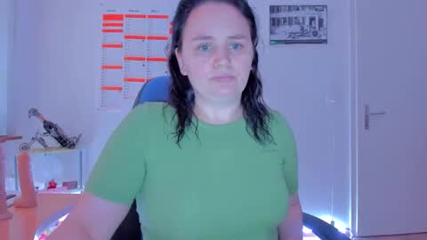 Snapshot of ebikon24 chatting on May 28, 2026, 6:38 pm ebikon24 online show from May 28, 2026, 6:38 pm