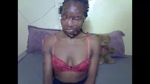 Snapshot of eboniana chatting on March 8, 2025, 6:58 pm eboniana online show from March 8, 2025, 6:58 pm