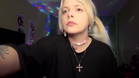 Snapshot of ebonidorset chatting on July 10, 2026, 8:22 pm Luna online show from July 10, 2026, 8:22 pm
