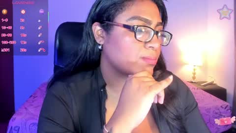 Snapshot of ebony__queen2 chatting on April 26, 2026, 8:17 pm ebony__queen2 online show from April 26, 2026, 8:17 pm