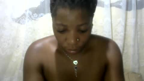 ebony_candy1998 online show from May 22, 2026, 8:21 am