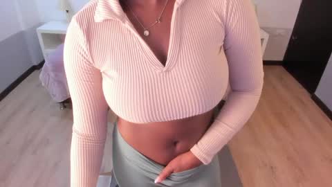 ebony_fantasy2 online show from April 22, 2026, 11:23 am