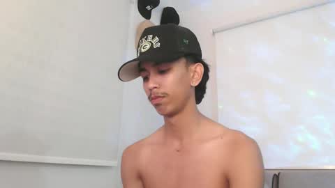 ebony_fuckboy online show from November 30, 2025, 4:33 pm