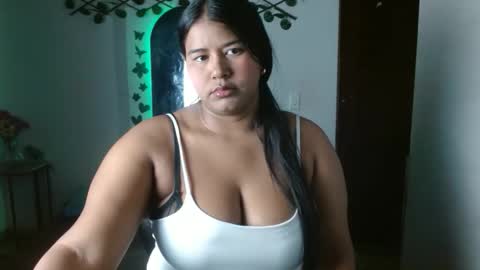 Snapshot of ebony_luna1 chatting on April 25, 2026, 1:03 pm ebony_luna1 online show from April 25, 2026, 1:03 pm