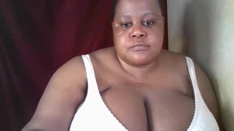 Snapshot of ebony_magixs chatting on October 31, 2025, 8:48 am ebony_magixs online show from October 31, 2025, 8:48 am