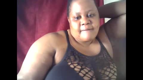 Snapshot of ebony_magixs chatting on November 1, 2025, 11:56 am ebony_magixs online show from November 1, 2025, 11:56 am