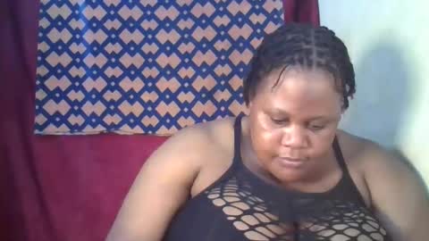 Snapshot of ebony_magixs chatting on December 1, 2025, 7:30 pm ebony_magixs online show from December 1, 2025, 7:30 pm