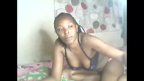 Snapshot of ebony_phoenix12 chatting on November 17, 2025, 7:41 pm ebony_phoenix12 online show from November 17, 2025, 7:41 pm