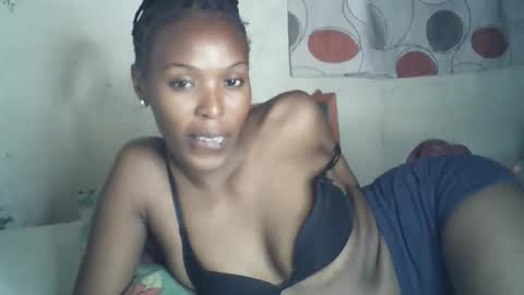 Snapshot of ebony_phoenix12 chatting on November 30, 2025, 9:41 pm ebony_phoenix12 online show from November 30, 2025, 9:41 pm