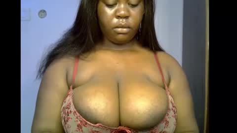 Snapshot of ebony_plumx12 chatting on January 8, 2026, 8:16 am Prisy online show from January 8, 2026, 8:16 am