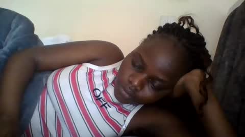 Snapshot of ebony_tasha chatting on July 16, 2026, 5:35 am tasha online show from July 16, 2026, 5:35 am