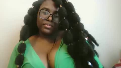 ebonybigtitqueen3 online show from November 14, 2025, 7:23 pm