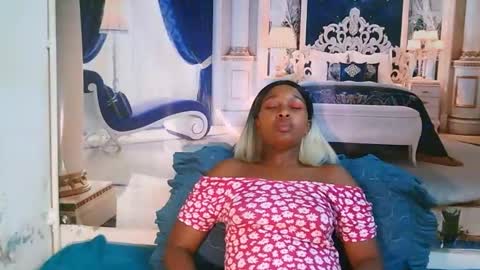 Tamia online show from February 5, 2025, 1:11 pm