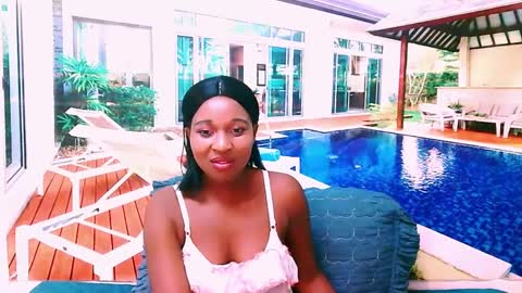 Tamia online show from February 14, 2025, 7:02 pm