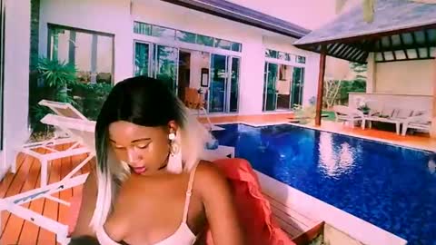 Tamia online show from February 17, 2025, 6:20 am