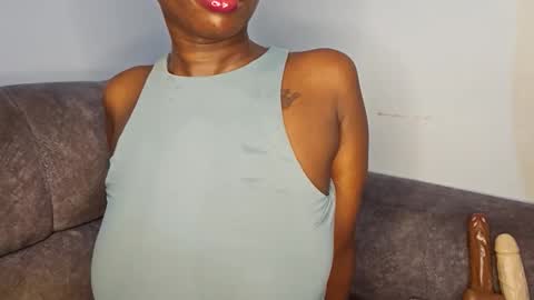 Snapshot of ebonycandymelani chatting on November 27, 2025, 11:51 pm Ebony Melanie online show from November 27, 2025, 11:51 pm