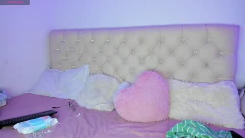 Snapshot of ebonygoddes03 chatting on April 29, 2026, 6:25 pm Queen Ebony online show from April 29, 2026, 6:25 pm