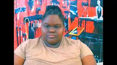 ebonyhotbuns4u2luv online show from November 17, 2025, 9:31 pm