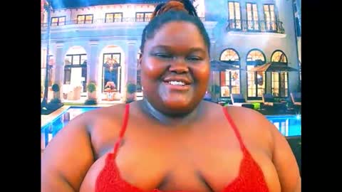 Snapshot of ebonyhotbuns4u2luv chatting on April 9, 2026, 10:59 pm ebonyhotbuns4u2luv online show from April 9, 2026, 10:59 pm