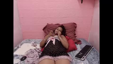 Snapshot of ebonykelz chatting on December 15, 2025, 11:25 am ebonykel online show from December 15, 2025, 11:25 am