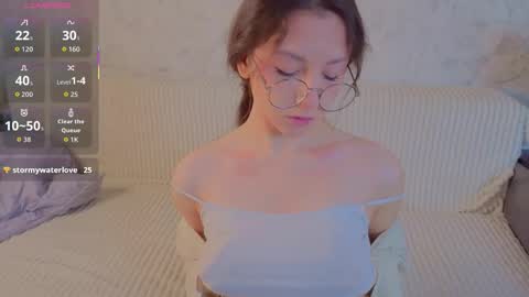 Milly online show from November 21, 2025, 3:38 am