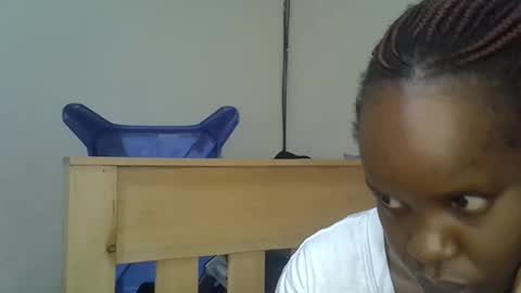 Snapshot of ebonyluxe12 chatting on April 7, 2026, 10:37 am Ebony Luxe online show from April 7, 2026, 10:37 am
