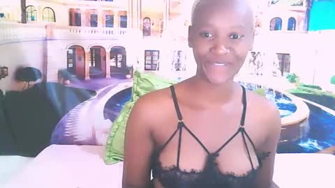 Cindy online show from October 14, 2025, 9:32 am