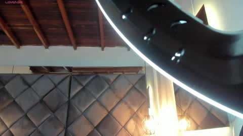 Snapshot of ebonyx40 chatting on April 18, 2026, 11:03 am ebonyx40 online show from April 18, 2026, 11:03 am