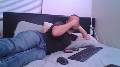 Snapshot of eclipticice94 chatting on November 15, 2025, 6:11 am eclipticice94 online show from November 15, 2025, 6:11 am