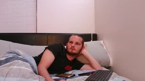 Snapshot of eclipticice94 chatting on November 23, 2025, 5:29 am eclipticice94 online show from November 23, 2025, 5:29 am