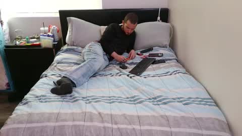 Snapshot of eclipticice94 chatting on November 30, 2025, 6:23 pm eclipticice94 online show from November 30, 2025, 6:23 pm