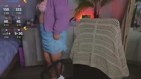 Snapshot of edalyn_af chatting on September 28, 2025, 6:02 pm      online show from September 28, 2025, 6:02 pm