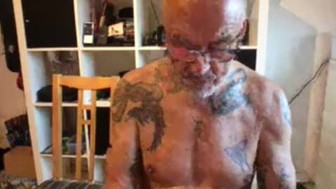 eddelmar online show from January 20, 2025, 8:52 am