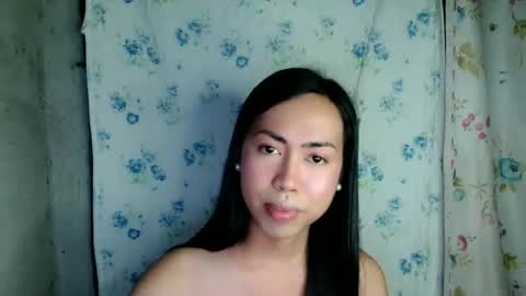 Snapshot of eddfox001 chatting on April 17, 2026, 1:03 pm eddfox001 online show from April 17, 2026, 1:03 pm