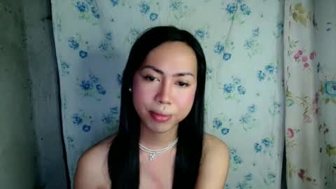 Snapshot of eddfox001 chatting on April 26, 2026, 2:37 pm eddfox001 online show from April 26, 2026, 2:37 pm